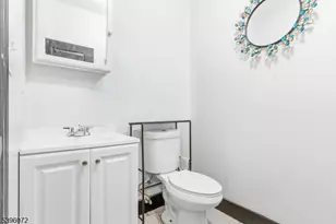 53 Stockman Pl, Irvington, NJ 07111 - Photo 31