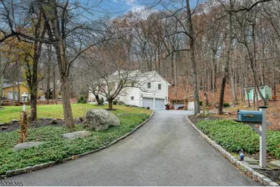 7 Kentbrook Ter, Kinnelon, NJ 07405 - Photo 5