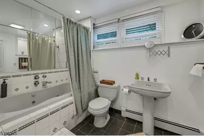 7 Kentbrook Ter, Kinnelon, NJ 07405 - Photo 29