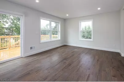 19 John St, Sayreville Boro, NJ 08857 - Photo 13