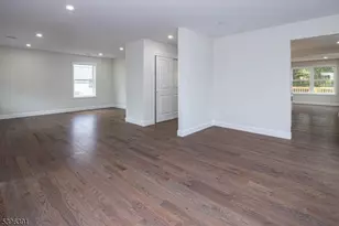 19 John St, Sayreville Boro, NJ 08857 - Photo 5