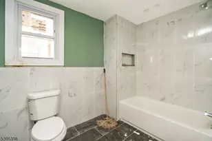 71 W Alpine St, Newark, NJ 07108 - Photo 13