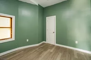 71 W Alpine St, Newark, NJ 07108 - Photo 5