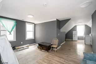 71 W Alpine St, Newark, NJ 07108 - Photo 23