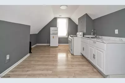 71 W Alpine St, Newark, NJ 07108 - Photo 25