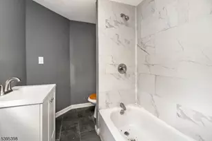 71 W Alpine St, Newark, NJ 07108 - Photo 31