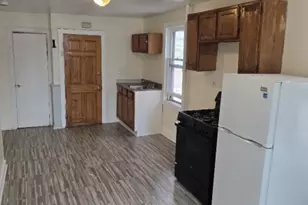 310 E Jersey St, Elizabeth, NJ 07206 - Photo 3