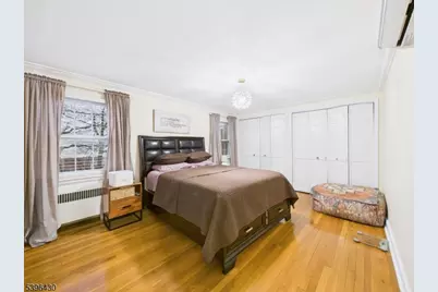 402 W Gibbons St, Linden, NJ 07036 - Photo 23