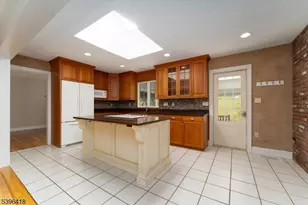 31 Cherryville Hollow Rd, Raritan Township, NJ 08822 - Photo 7