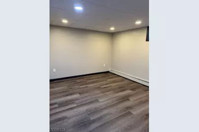 27 Emerald St, Hackensack, NJ 07601 - Photo 21