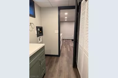 27 Emerald St, Hackensack, NJ 07601 - Photo 27