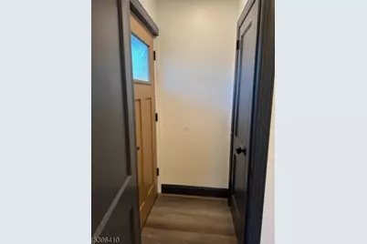 27 Emerald St, Hackensack, NJ 07601 - Photo 17