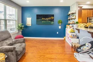 616 Lopez Ln, Morris Plains, NJ 07950 - Photo 13