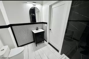 167 Chapman St, Orange, NJ 07050 - Photo 13