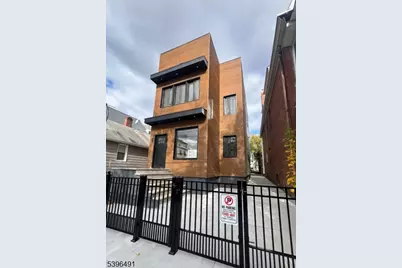 167 Chapman St, Orange, NJ 07050 - Photo 1