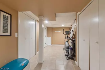 239 Lexington Ave, Paterson, NJ 07502 - Photo 33