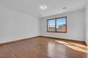 4 St Francis St, Newark, NJ 07105 - Photo 9