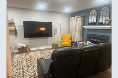 199 Hyde Park Rd, Franklin Township, NJ 08873 - Photo 3