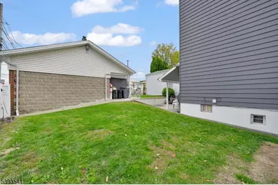 126 Macarthur Ave, Garfield, NJ 07026 - Photo 37