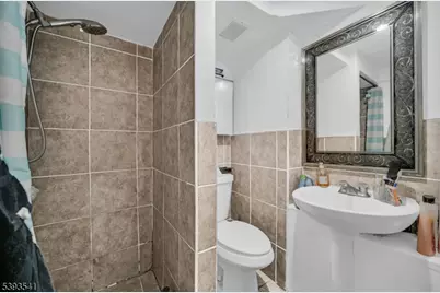 126 Macarthur Ave, Garfield, NJ 07026 - Photo 15