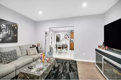 126 Macarthur Ave, Garfield, NJ 07026 - Photo 7