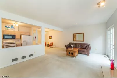 91 Rhyan Dr, Parsippany, NJ 07054 - Photo 9