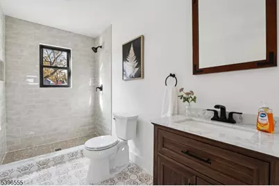 230 Pinehurst Ave, Scotch Plains Township, NJ 07076 - Photo 17