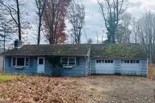 189 Center Grove Rd, Randolph Township, NJ 07869 - Photo 1