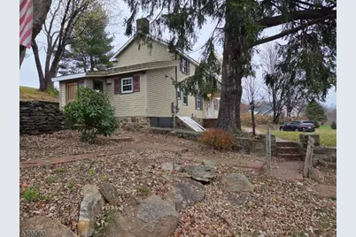 97 Fairmount Rd, Tewksbury Township, NJ 07830 - Photo 3