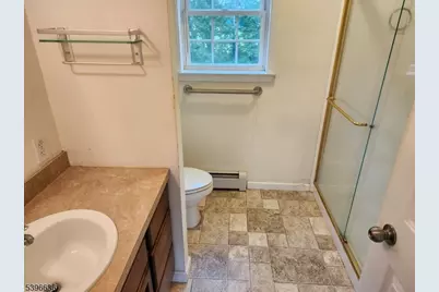 128 Big Piece Rd, Fairfield Twp., NJ 07004 - Photo 17