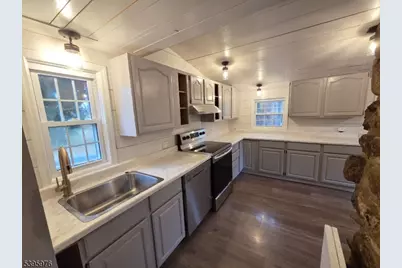 97 Fairmount Rd, Tewksbury Township, NJ 07830 - Photo 11