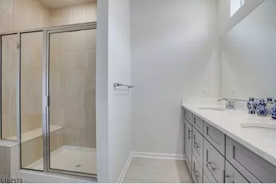 24 Braeburn Ct, Livingston Twp., NJ 07039 - Photo 21