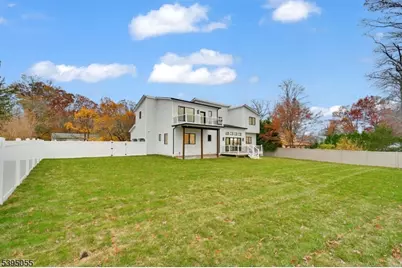 22 Brookside Pl, Livingston, NJ 07039 - Photo 41