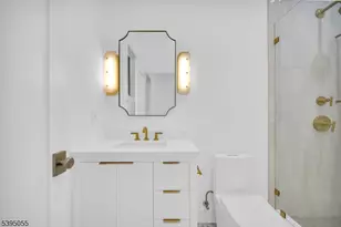 22 Brookside Pl, Livingston, NJ 07039 - Photo 17