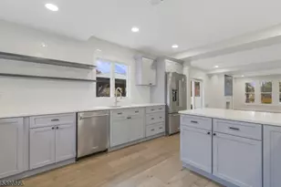 21 Grant Ave, Somerville, NJ 08876 - Photo 15