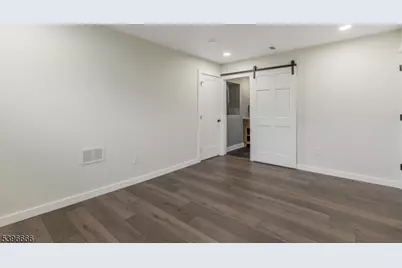 21 Grant Ave, Somerville, NJ 08876 - Photo 19