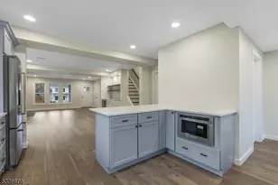 21 Grant Ave, Somerville, NJ 08876 - Photo 17