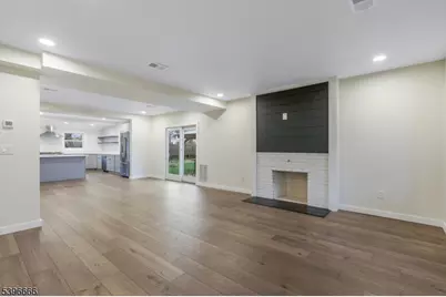 21 Grant Ave, Somerville, NJ 08876 - Photo 9