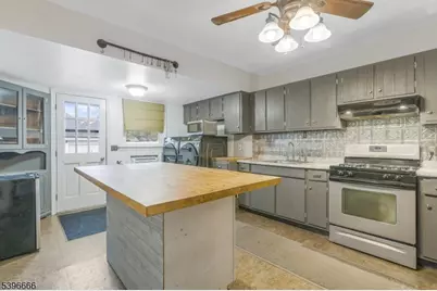 21 Grant Ave, Somerville, NJ 08876 - Photo 33