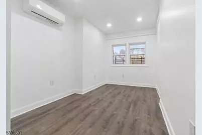 427 Benner St, Highland Park, NJ 08904 - Photo 11