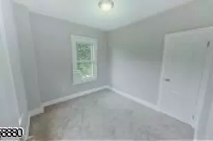 32 Meadow St, East Orange, NJ 07017 - Photo 13