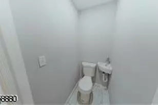 32 Meadow St, East Orange, NJ 07017 - Photo 9