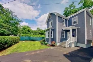 32 Meadow St, East Orange, NJ 07017 - Photo 3