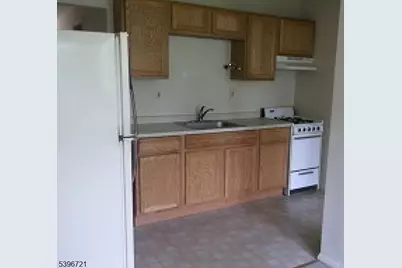 292 Changebridge Rd #10, Montville Township, NJ 07058 - Photo 3