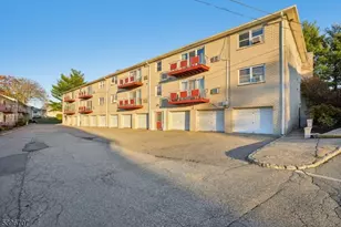 366 Hoover Ave, Bloomfield, NJ 07003 - Photo 9