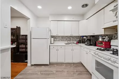 366 Hoover Ave #119, Bloomfield, NJ 07003 - Photo 5