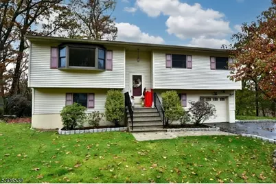 24 Fountain Dr, Ringwood, NJ 07456 - Photo 1