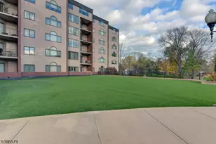 1360 Hamburg Turnpike, Wayne, NJ 07470 - Photo 37