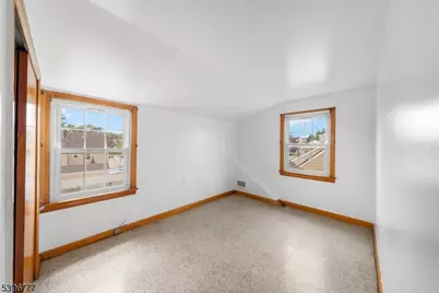 707 Erudo St, Linden, NJ 07036 - Photo 3