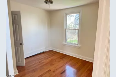165 W Bigelow St, Newark, NJ 07108 - Photo 3